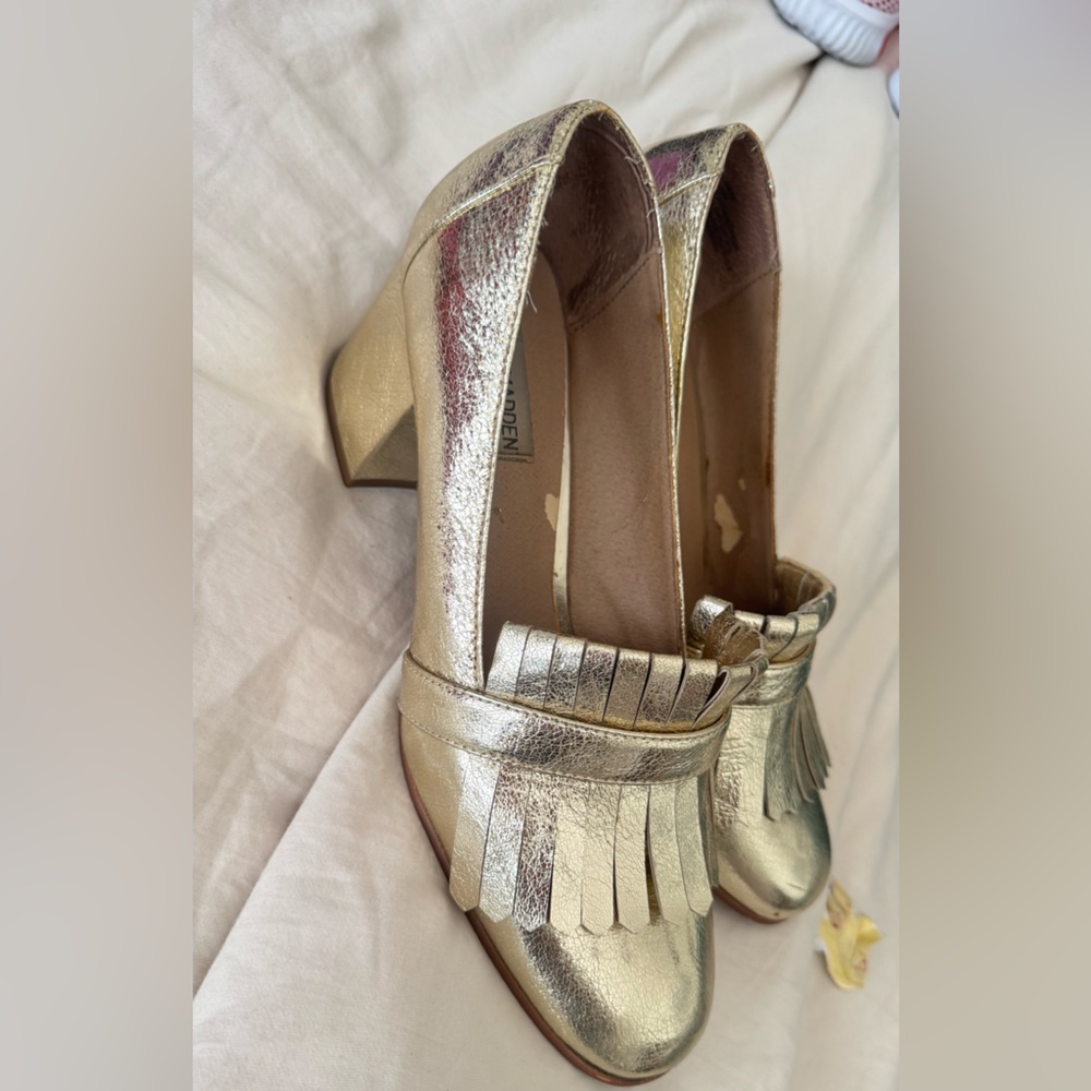 Steve Madden Metallic Gold Fringe Heels - Picture 4 of 12